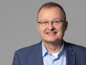 "KI im Unternehmensalltag" - Dr. Jan-Arne Gewert